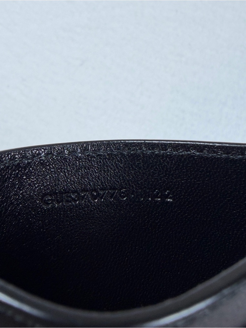 Saint Laurent Black and White Patterned Card Holder with YSL Logo - Picture 5 of 13